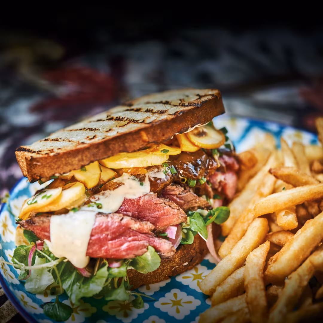 Fjallkonan - krá & kræsingar | Hádegi