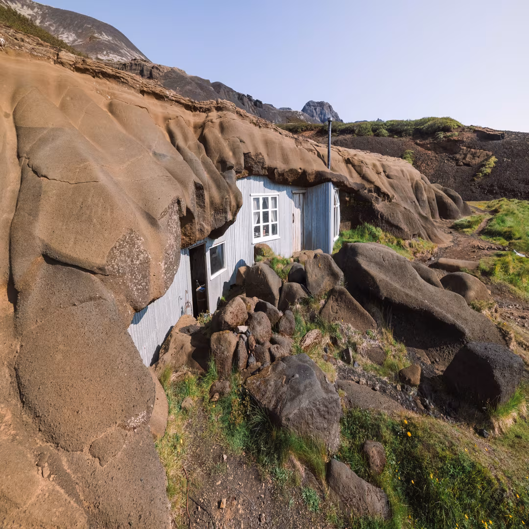 Caves of Laugarvatn | 2F1 af ferð í Laugarvatnshella - Caves of Laugarvatn