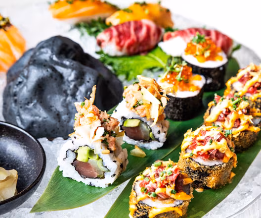 Monkeys Food & Wine | Sunnudags Sushi Seðill