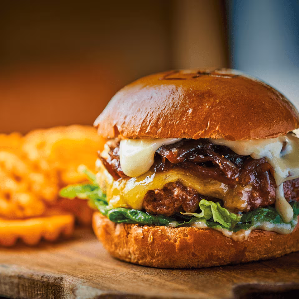 Sæta Svínið | Hádegi